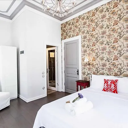 Phaedra Hotel